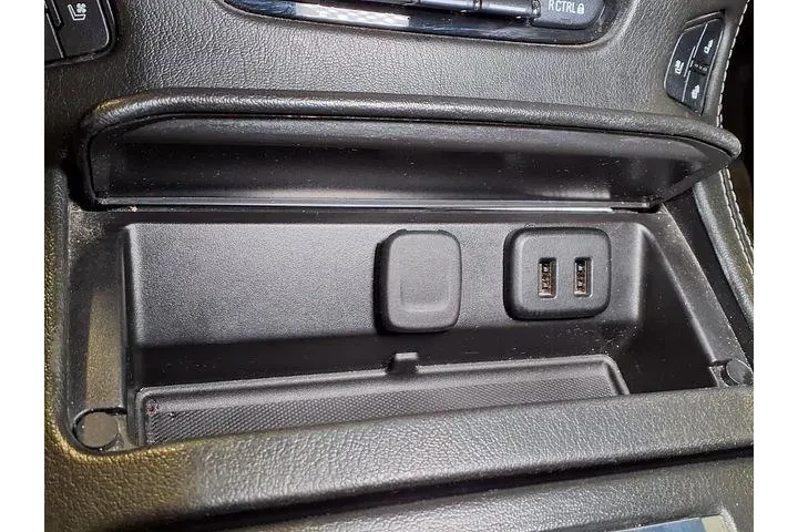 $33998 : GMC Yukon 2018 4x4 Denali 4d image 9