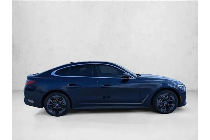 $33473 : BMW i4 2023 eDrive35 Gran Co image 4