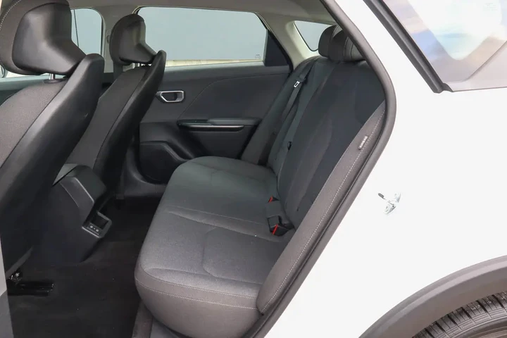 $20788 : 2025 K4 LXS FWD image 8