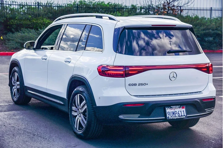 $38498 : Mercedes-Benz EQB 2025 EQB 2 image 5