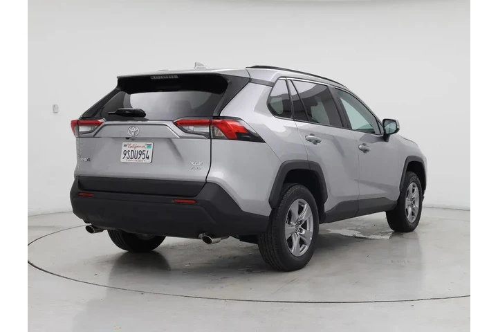 $34998 : Toyota RAV4 2025 AWD XLE 4dr image 8