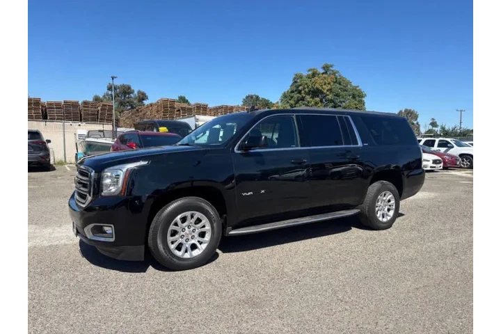 $22999 : 2017 GMC Yukon XL SLT image 4
