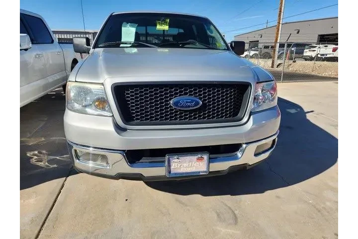 $9557 : Ford F-150 2005 4dr SuperCre image 2