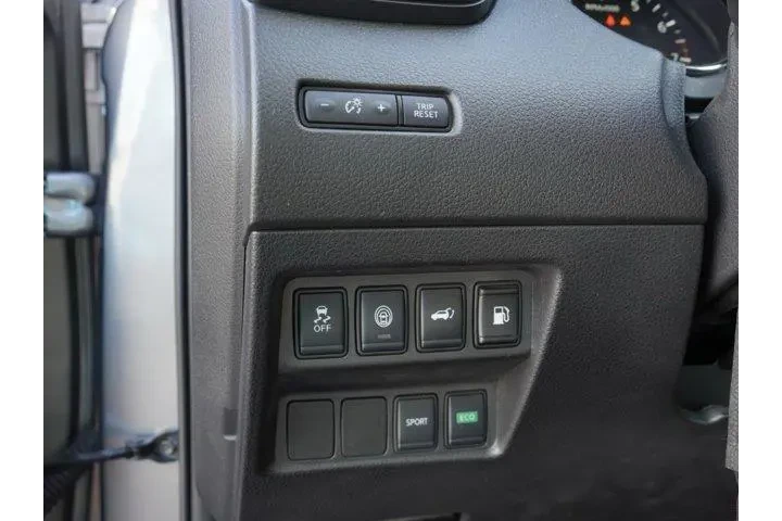 $18710 : Nissan Rogue 2020 S 4dr Cros image 9