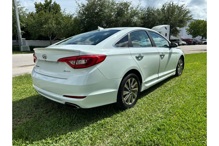 $4300 : Sonata Sport 2.5 image 2