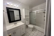 $1180 : Habitación baño privado thumbnail