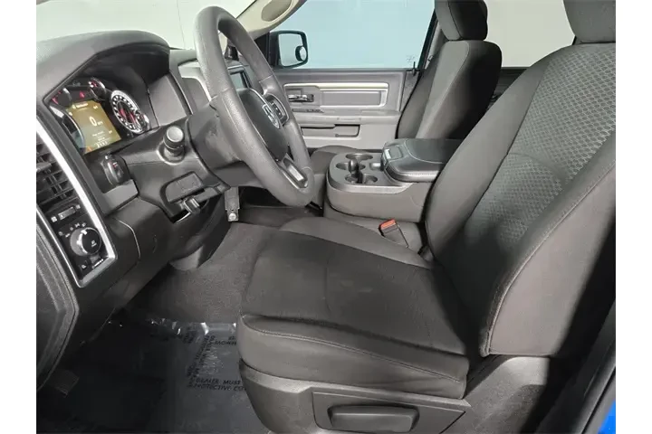 $19513 : Ram 1500 Classic 2020 4x2 SL image 10