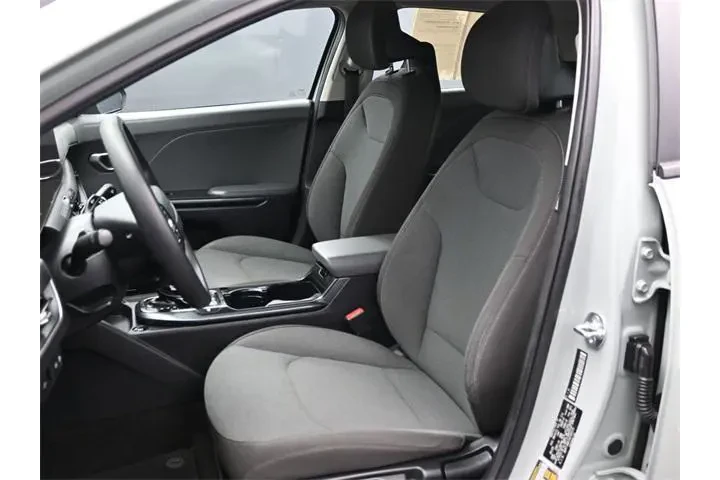 $20712 : Kia K4 2025 LXS 4dr Sedan image 9