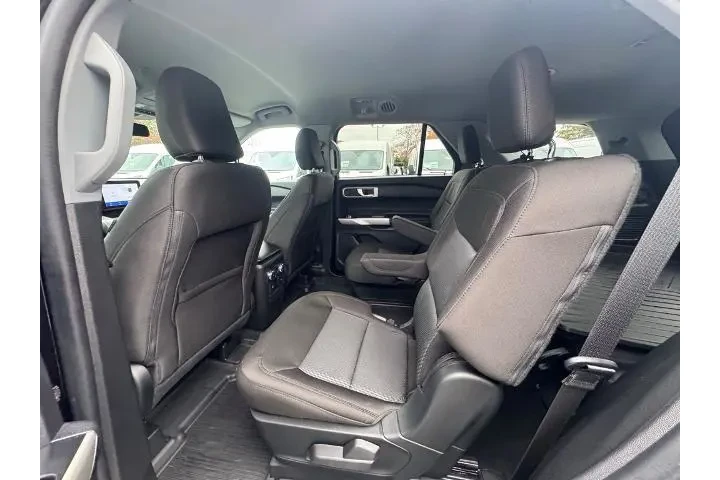 $30900 : Ford Explorer 2022 AWD XLT 4 image 8