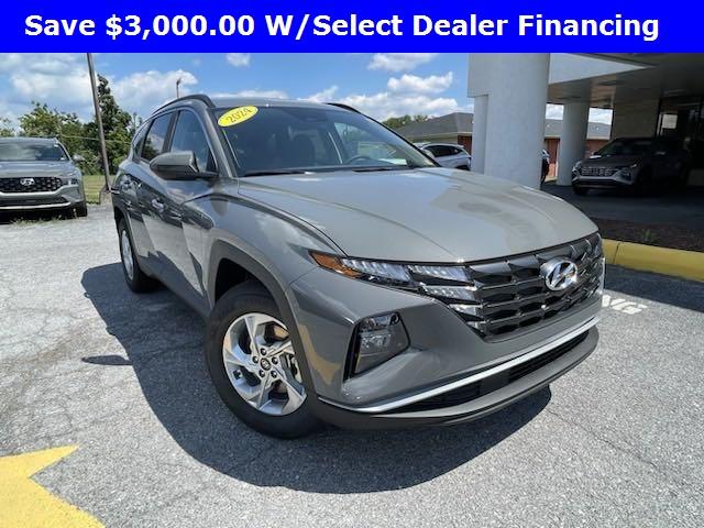 $28650 : PRE-OWNED 2024 HYUNDAI TUCSON image 1