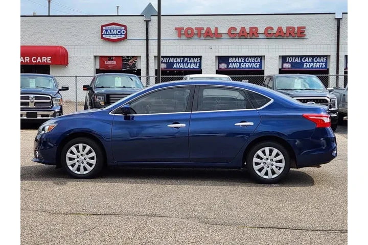 $11985 : 2019 Sentra S image 4