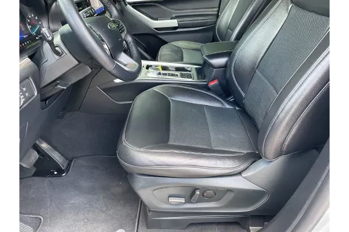$22285 : Ford Explorer 2021 Limited 4 image 7