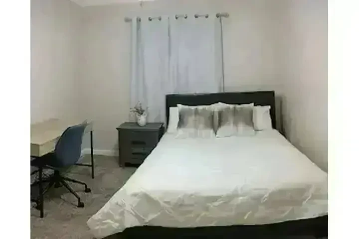 $1700 : PALMDALE APTO. $1700/MES image 5