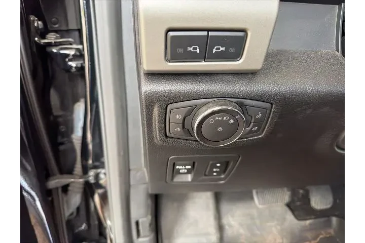 $24801 : Ford F-150 2018 4x4 Lariat 4 image 10