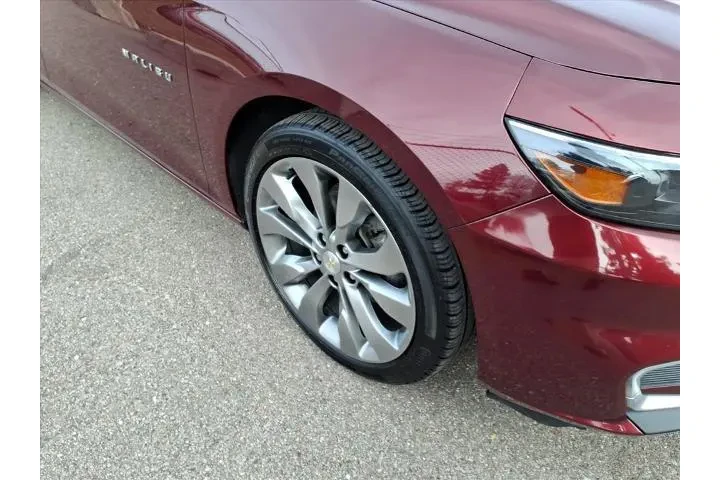 $12980 : Chevrolet Malibu 2016 Premie image 5