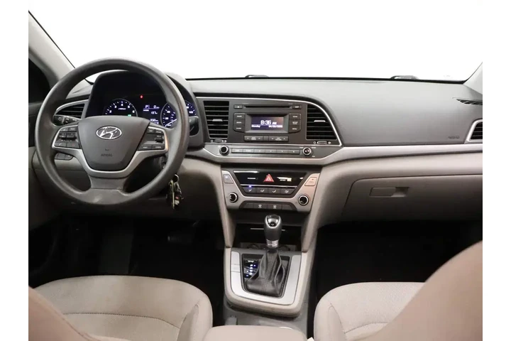 $9988 : Hyundai ELANTRA 2017 SE 4dr image 6