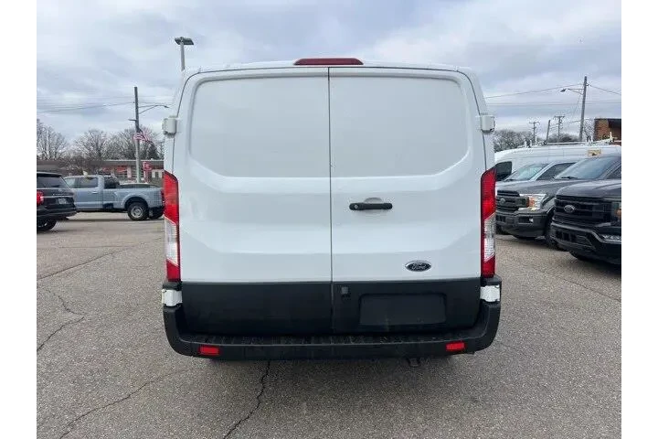 $20342 : Ford Transit 2021 250 3dr SW image 5