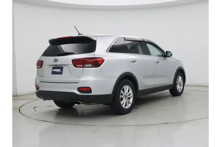 $14998 : Kia Sorento 2019 AWD S V6 4d image 8