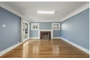 $1050 : Brand new natural light home thumbnail