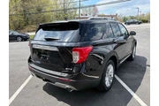 $37995 : Ford Explorer 2022 AWD Limit thumbnail