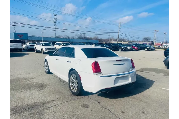 $15999 : 2019 300 Limited image 4