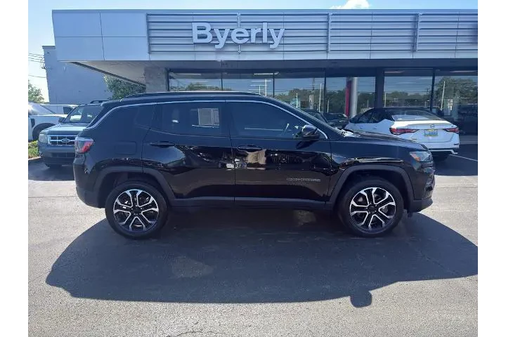 $23995 : Jeep Compass 2023 4x4 Limite image 1