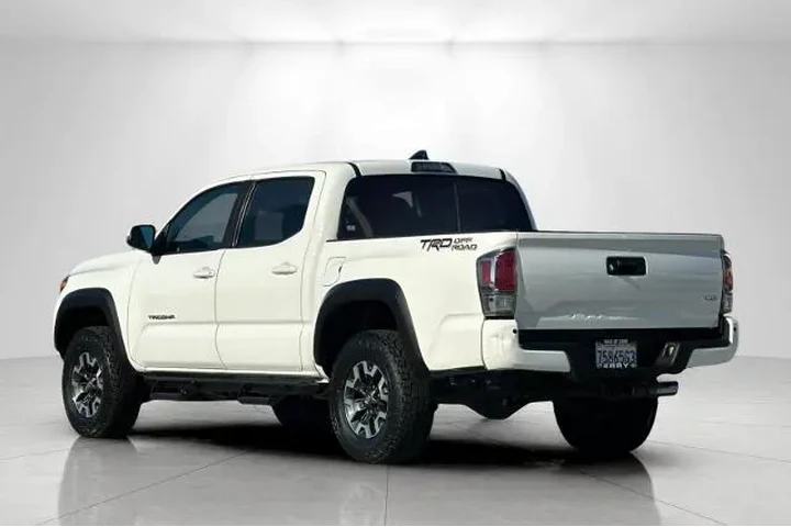 $36995 : Toyota Tacoma 2022 4x2 TRD O image 5
