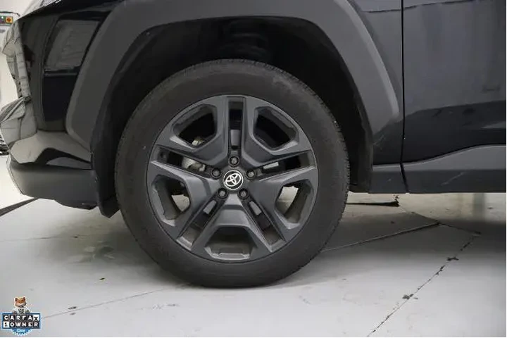 $28495 : Toyota RAV4 2023 AWD Adventu image 10