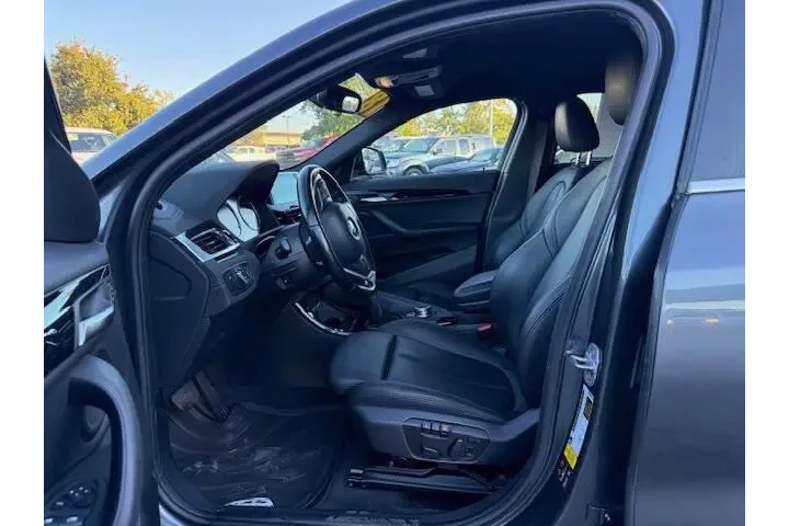 $14446 : BMW X2 2018 AWD xDrive28i 4d image 10