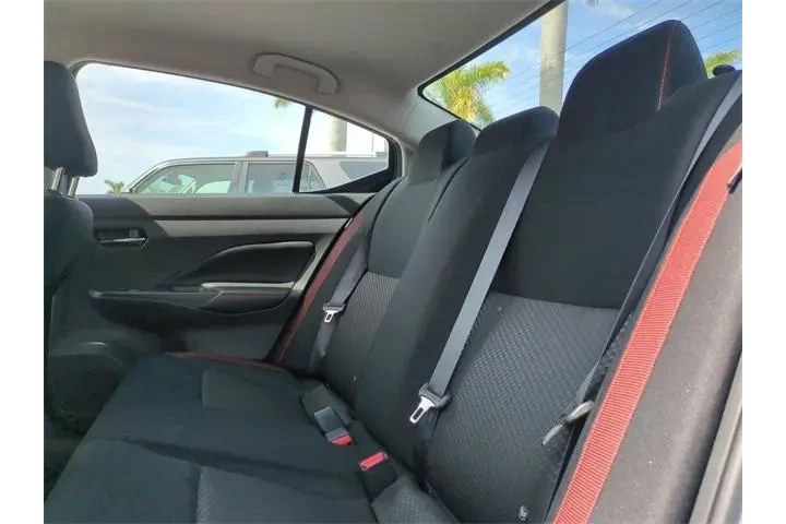 $18990 : Nissan Versa 2023 SR 4dr Sed image 10