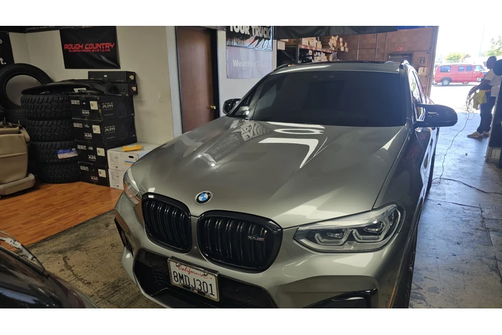 PRO MOBILE WINDOW TINTING image 9