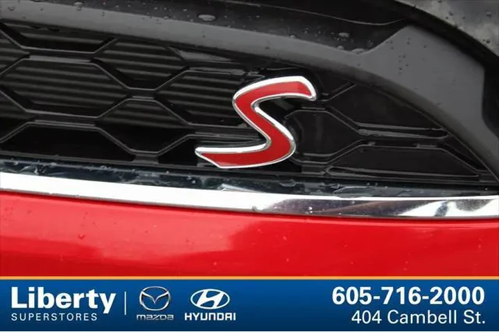 $30499 : MINI Convertible 2024 Cooper image 9