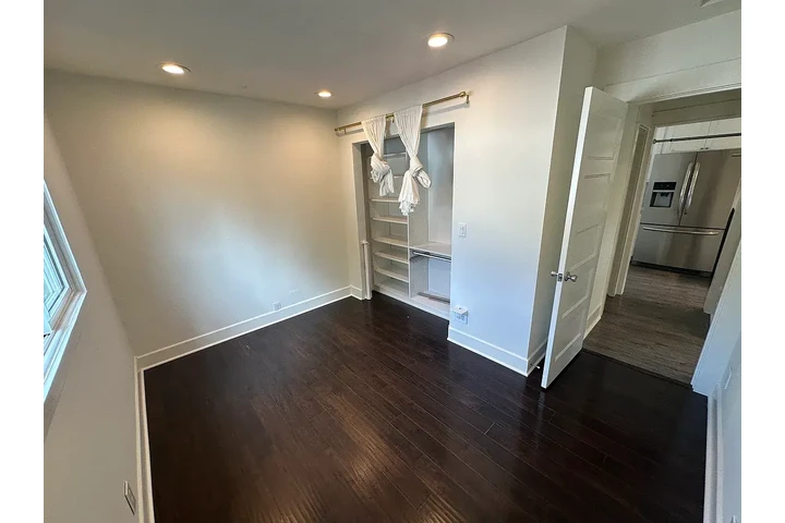 $900 : CASA CON ENCANTO !!! image 2