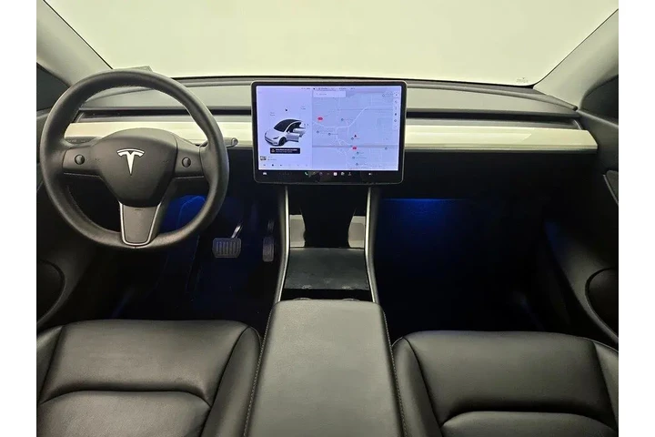 $28998 : Tesla Model Y 2021 AWD Long image 9