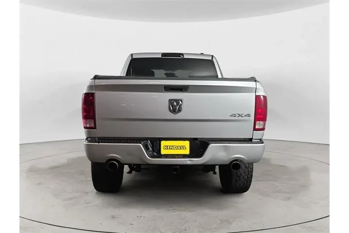 $15981 : Ram 1500 2012 4x4 ST 4dr Cre image 3