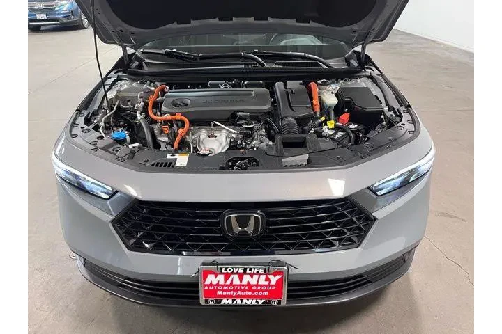 $31857 : Honda Accord Hybrid 2025 Spo image 9