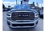 2020 RAM 2500 Laramie thumbnail