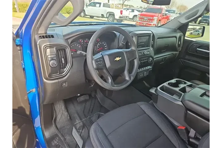 $32987 : Chevrolet Silverado 1500 202 image 10