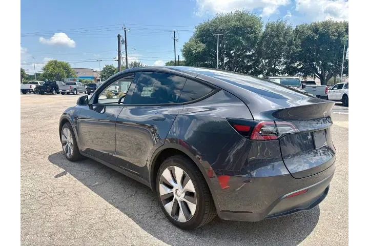 $30773 : Tesla Model Y 2024 AWD Long image 5
