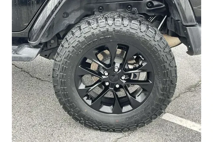 $25790 : Jeep Wrangler Unlimited 2021 image 10