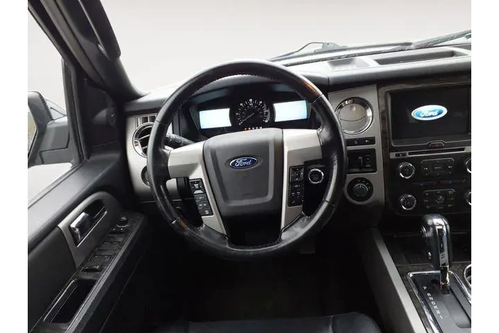 $23888 : Ford Expedition 2017 4x4 Lim image 9