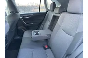 $32509 : Toyota RAV4 2025 AWD XLE 4dr thumbnail
