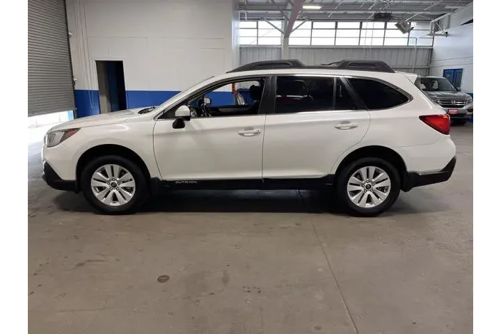 $20921 : Subaru Outback 2019 AWD 2.5i image 7