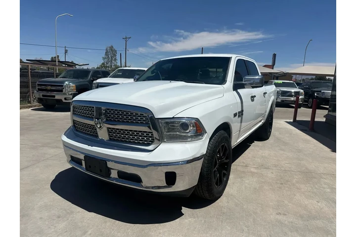$16995 : 2017 RAM 1500 CREW CAB2017 RA image 5