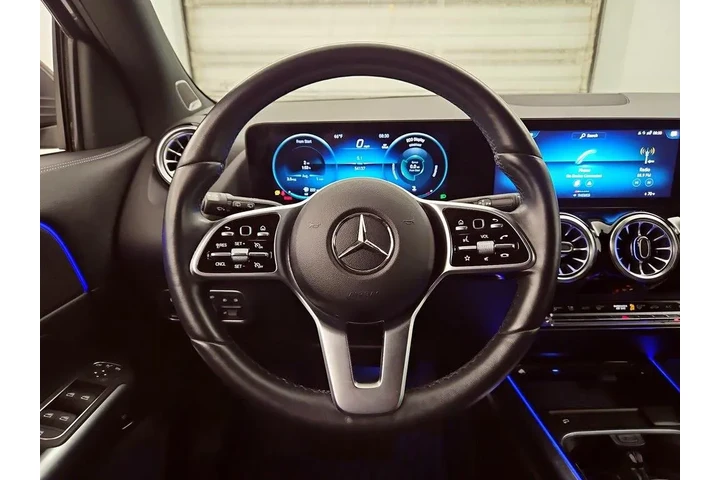 $27998 : Mercedes-Benz GLA 2023 AWD G image 10