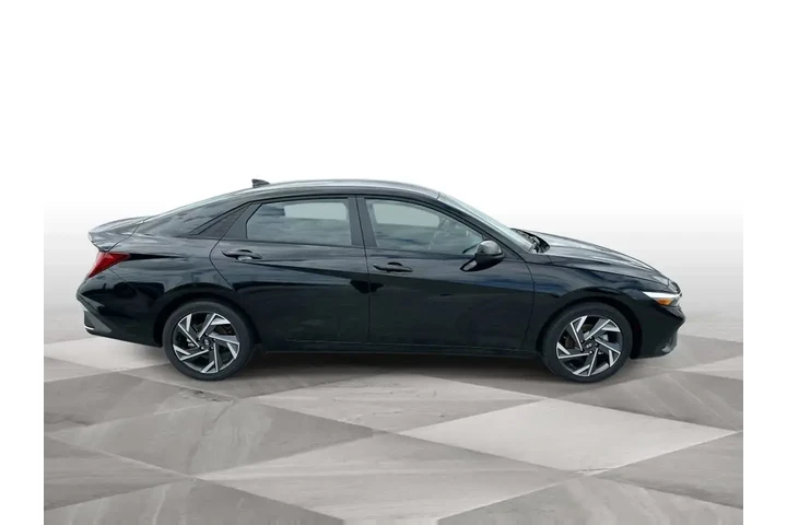 $21590 : Hyundai ELANTRA Hybrid 2025 image 9