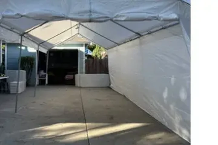 RENTA DE CARPAS image 2