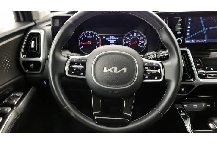 $27998 : Kia Sorento 2022 AWD SX 4dr image 10
