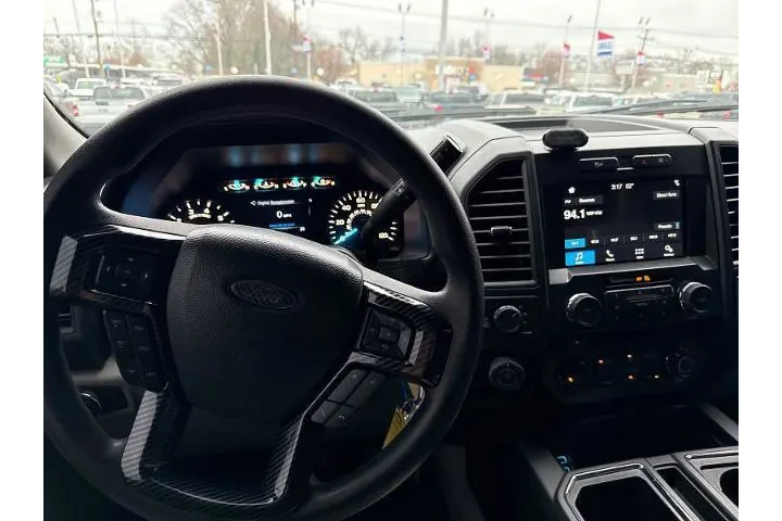 $26500 : Ford F-150 2018 4x4 Lariat 4 image 4