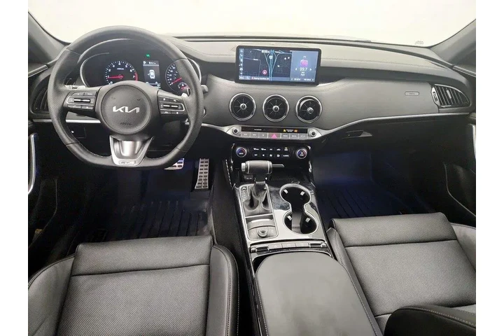 $30998 : Kia Stinger 2023 GT-Line 4dr image 9
